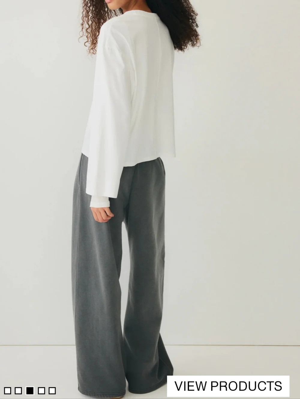 Wide-Leg Pants in Charcoal Gray - Picture 2 of 2